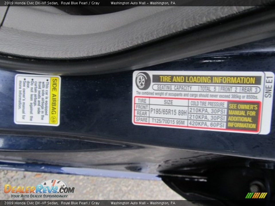2009 Honda Civic DX-VP Sedan Royal Blue Pearl / Gray Photo #18