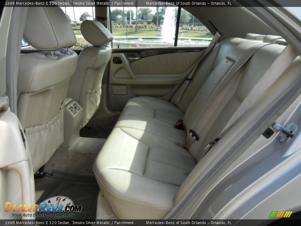 Parchment Interior - 1998 Mercedes-Benz E 320 Sedan Photo #14