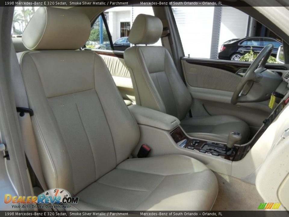 Parchment Interior - 1998 Mercedes-Benz E 320 Sedan Photo #17