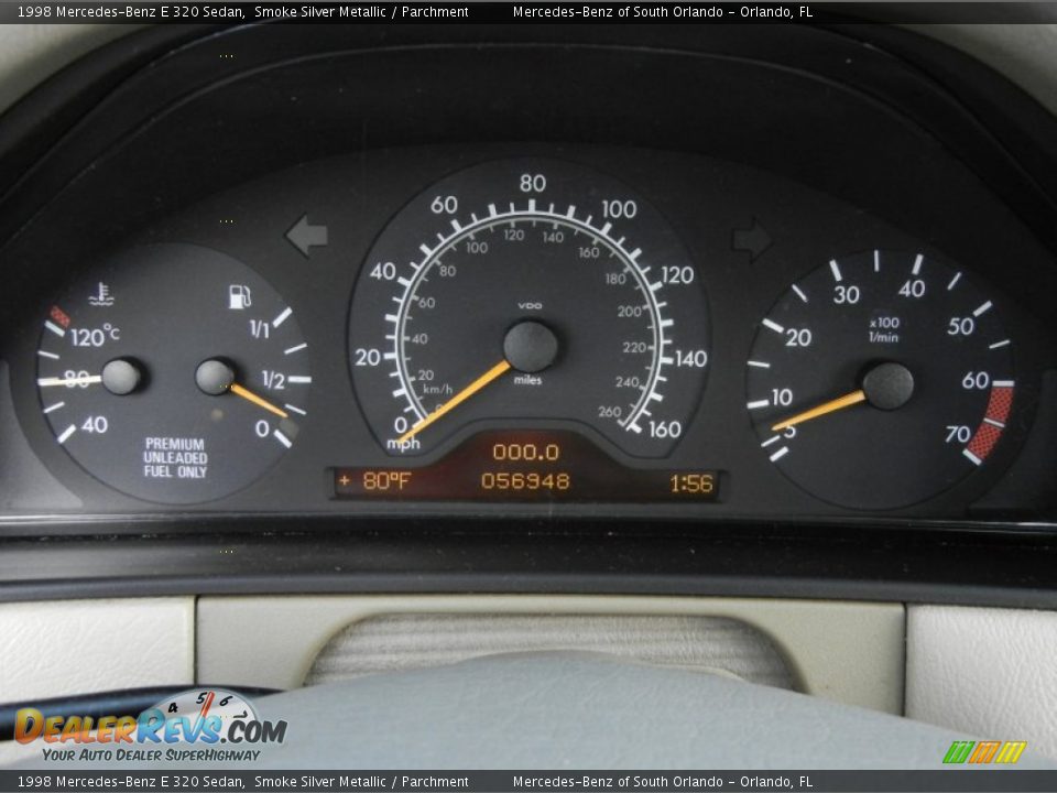 1998 Mercedes-Benz E 320 Sedan Gauges Photo #21