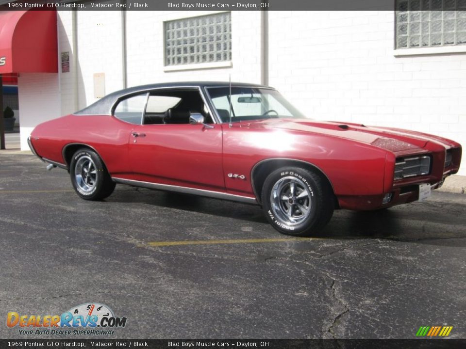 1969 Pontiac GTO Hardtop Matador Red / Black Photo #11