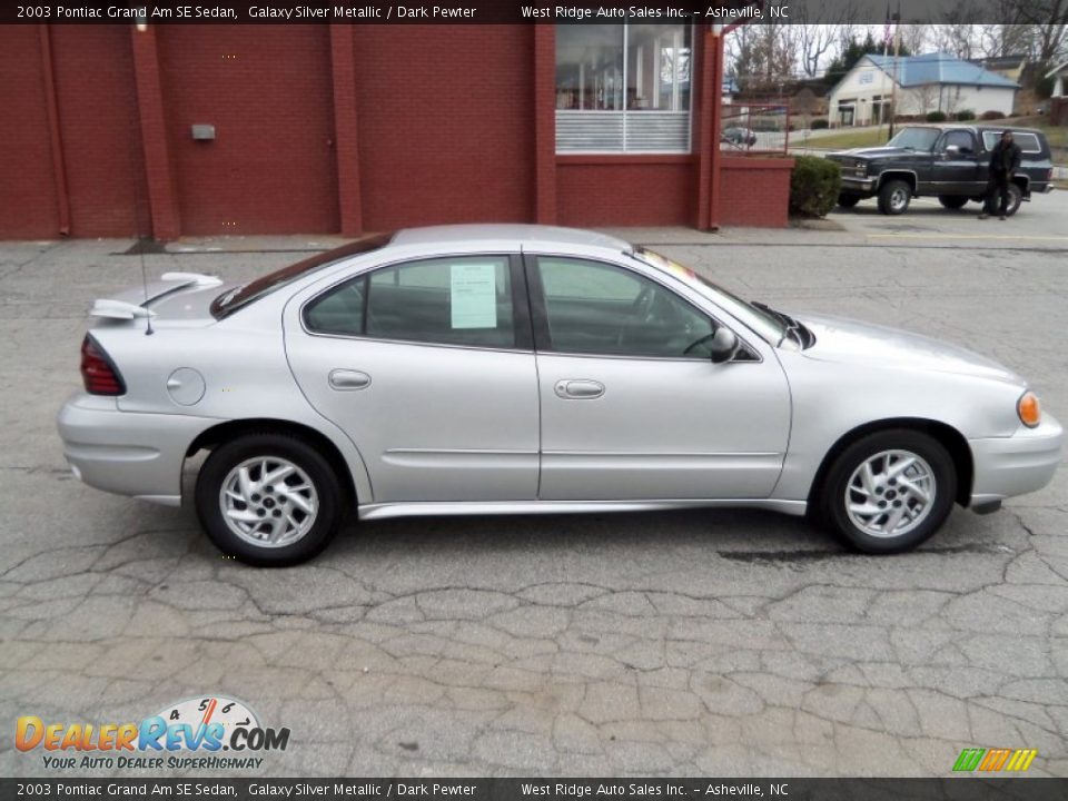 2003 Pontiac Grand Am SE Sedan Galaxy Silver Metallic / Dark Pewter Photo #9