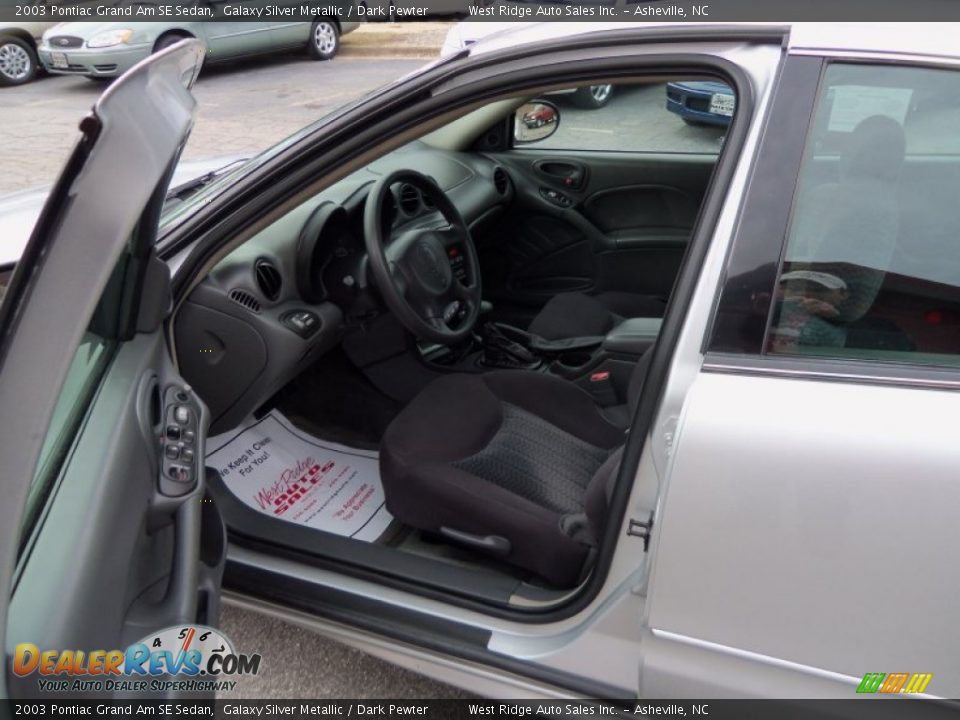 2003 Pontiac Grand Am SE Sedan Galaxy Silver Metallic / Dark Pewter Photo #10