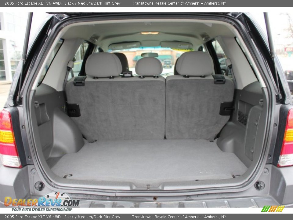 2005 Ford Escape XLT V6 4WD Black / Medium/Dark Flint Grey Photo #13