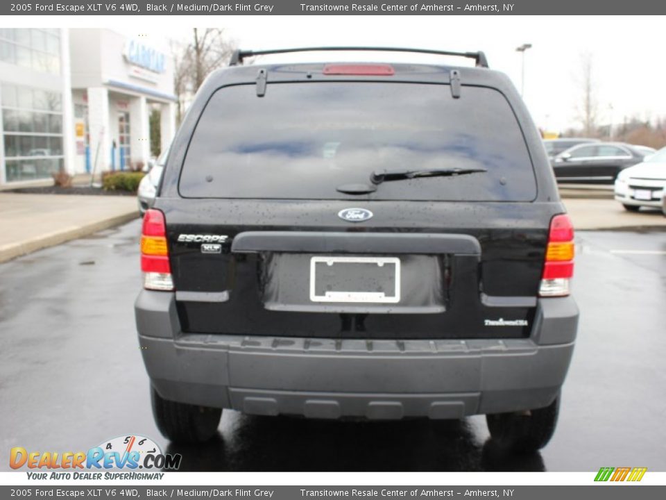 2005 Ford Escape XLT V6 4WD Black / Medium/Dark Flint Grey Photo #14