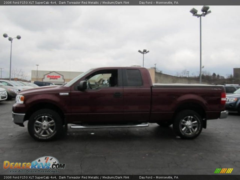 2006 Ford F150 XLT SuperCab 4x4 Dark Toreador Red Metallic / Medium/Dark Flint Photo #2