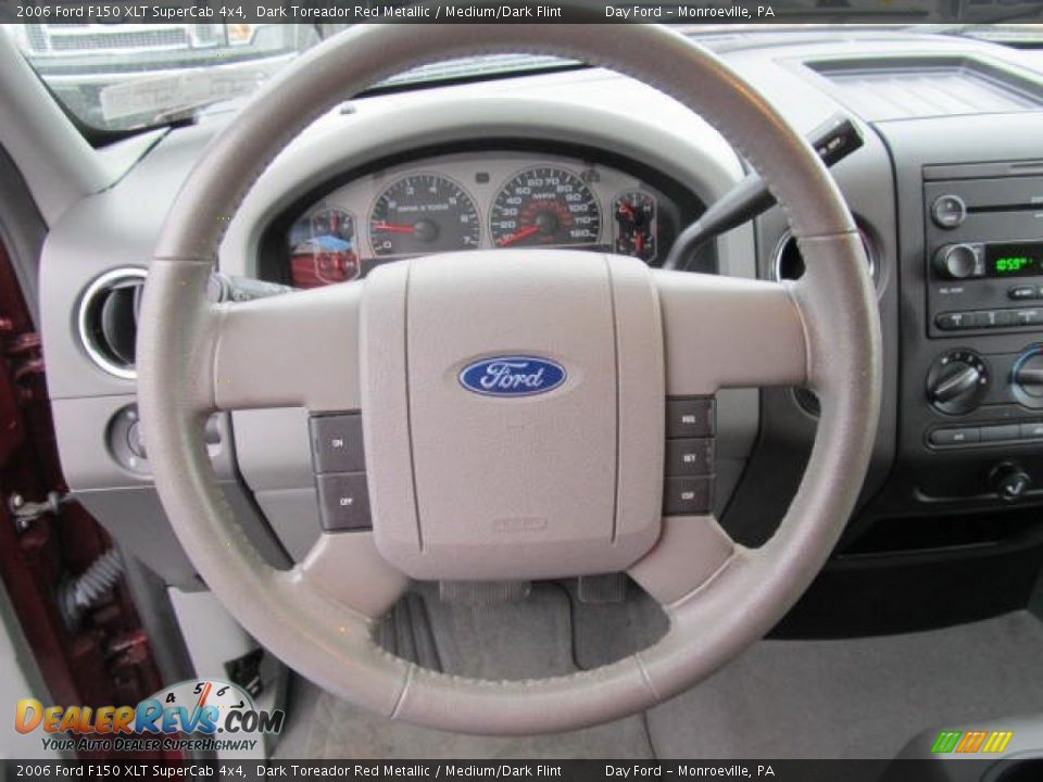 2006 Ford F150 XLT SuperCab 4x4 Steering Wheel Photo #11