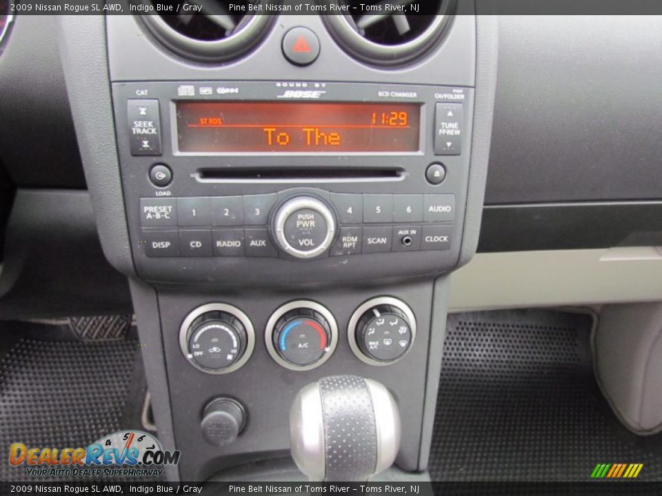 Controls of 2009 Nissan Rogue SL AWD Photo #13
