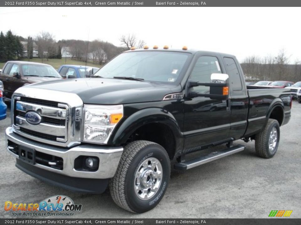 Front 3/4 View of 2012 Ford F350 Super Duty XLT SuperCab 4x4 Photo #4
