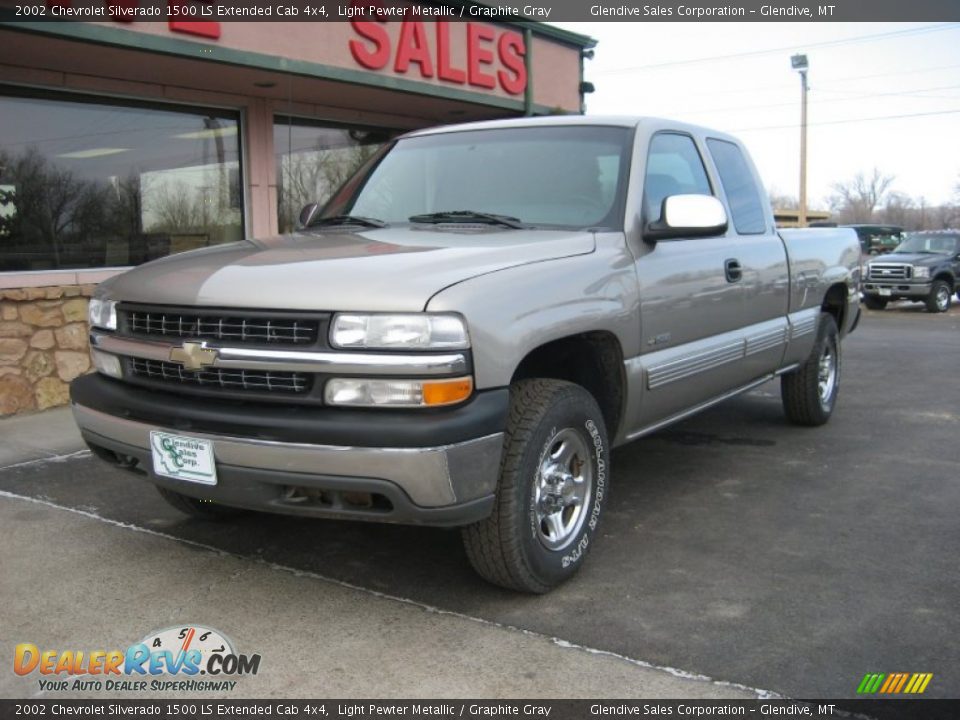 2002 Chevrolet Silverado 1500 LS Extended Cab 4x4 Light Pewter Metallic / Graphite Gray Photo #1