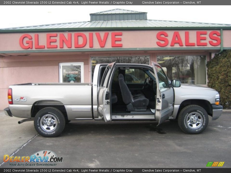 2002 Chevrolet Silverado 1500 LS Extended Cab 4x4 Light Pewter Metallic / Graphite Gray Photo #6