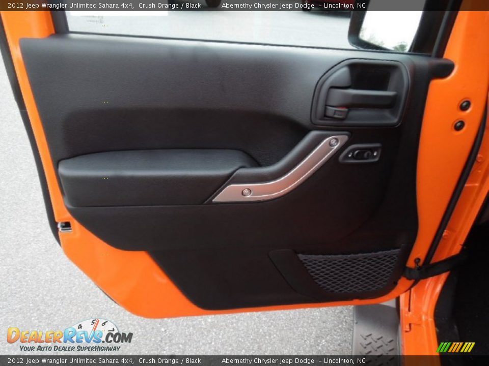 2012 Jeep Wrangler Unlimited Sahara 4x4 Crush Orange / Black Photo #8