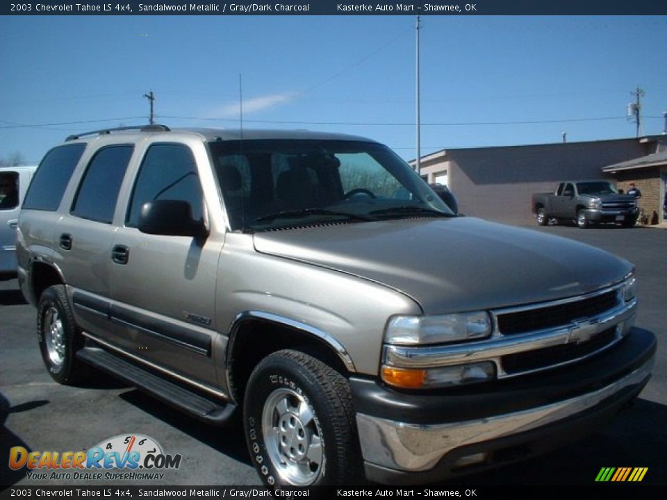 2003 Chevrolet Tahoe LS 4x4 Sandalwood Metallic / Gray/Dark Charcoal Photo #3