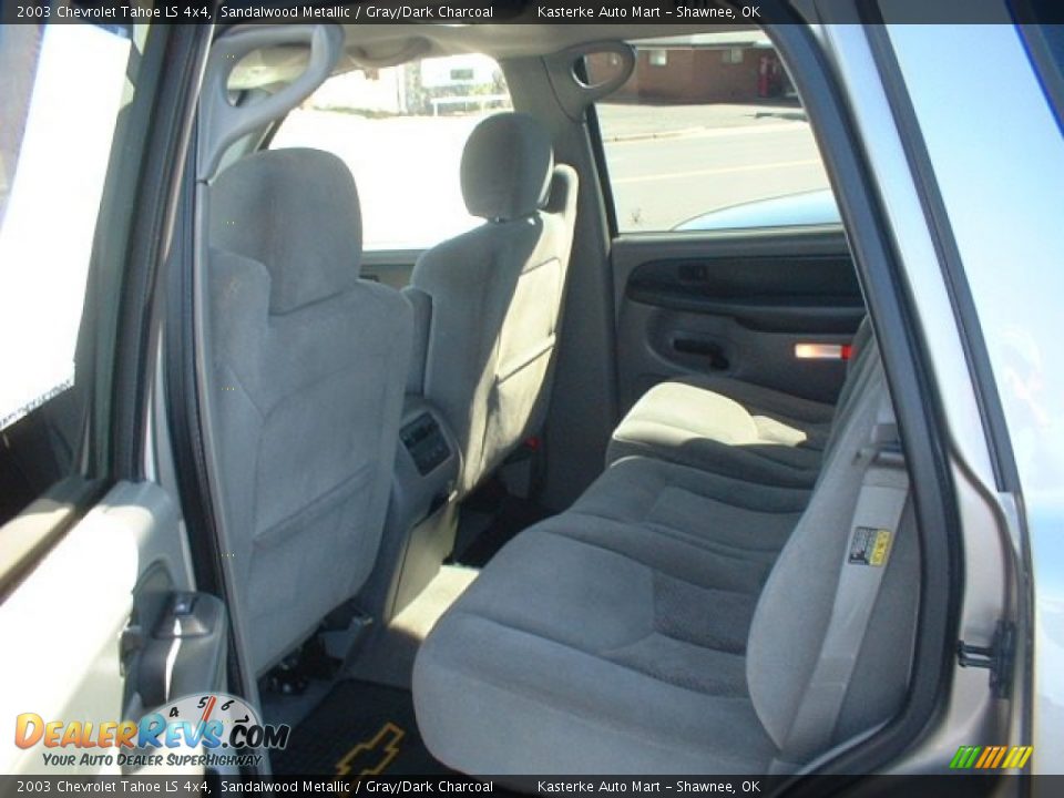 2003 Chevrolet Tahoe LS 4x4 Sandalwood Metallic / Gray/Dark Charcoal Photo #10