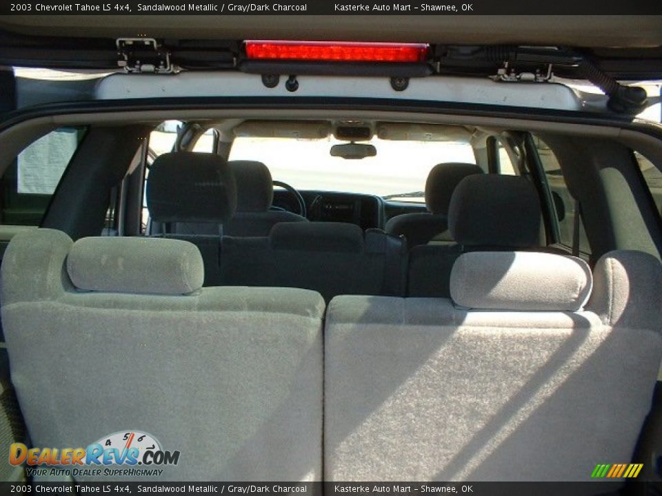 2003 Chevrolet Tahoe LS 4x4 Sandalwood Metallic / Gray/Dark Charcoal Photo #11