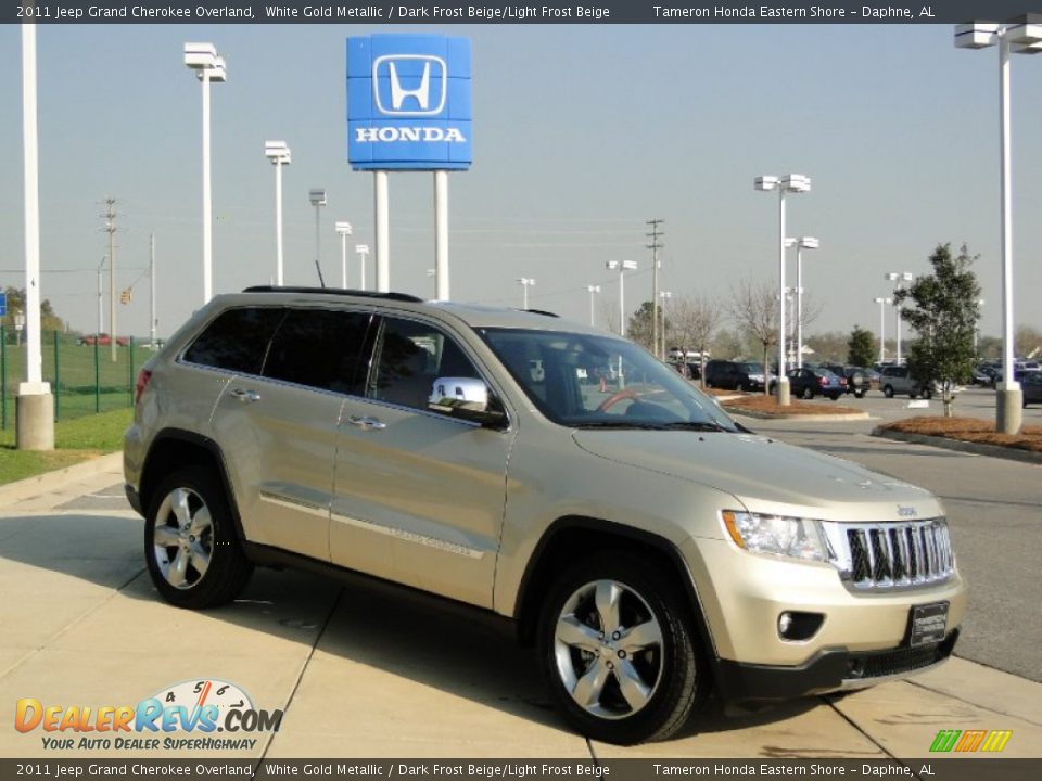 2011 Jeep Grand Cherokee Overland White Gold Metallic / Dark Frost Beige/Light Frost Beige Photo #2
