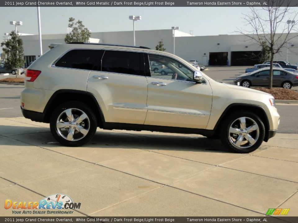 2011 Jeep Grand Cherokee Overland White Gold Metallic / Dark Frost Beige/Light Frost Beige Photo #4