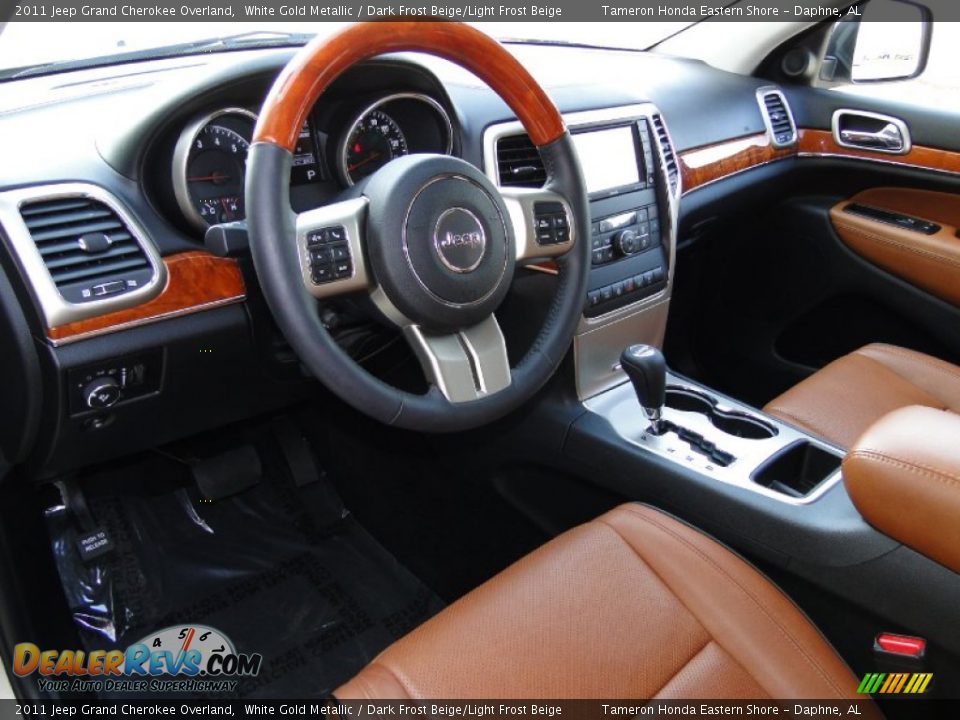 2011 Jeep Grand Cherokee Overland White Gold Metallic / Dark Frost Beige/Light Frost Beige Photo #11
