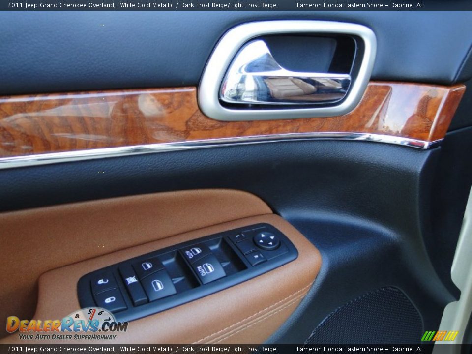 2011 Jeep Grand Cherokee Overland White Gold Metallic / Dark Frost Beige/Light Frost Beige Photo #14