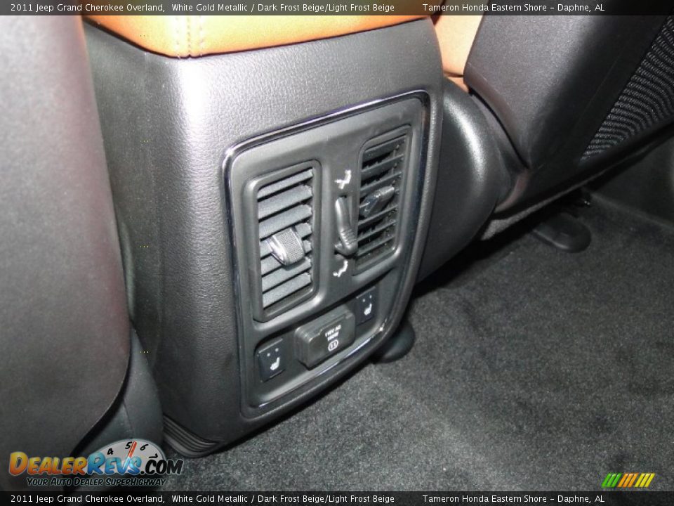 2011 Jeep Grand Cherokee Overland White Gold Metallic / Dark Frost Beige/Light Frost Beige Photo #29