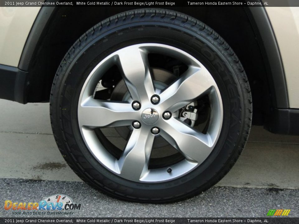 2011 Jeep Grand Cherokee Overland White Gold Metallic / Dark Frost Beige/Light Frost Beige Photo #35