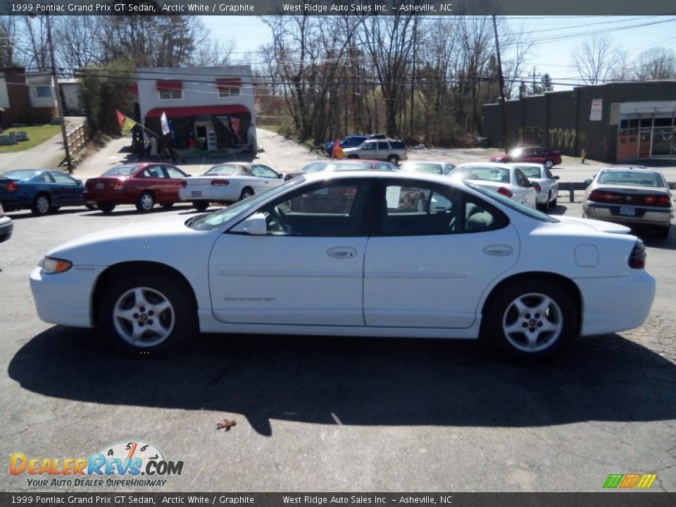 1999 Pontiac Grand Prix GT Sedan Arctic White / Graphite Photo #4