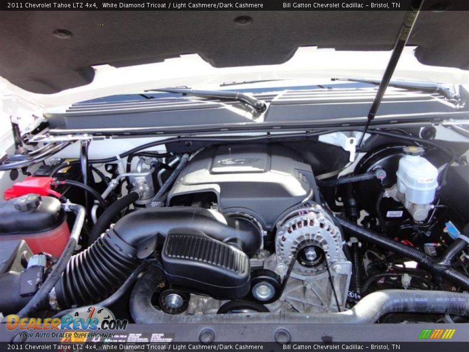 2011 Chevrolet Tahoe LTZ 4x4 White Diamond Tricoat / Light Cashmere/Dark Cashmere Photo #10