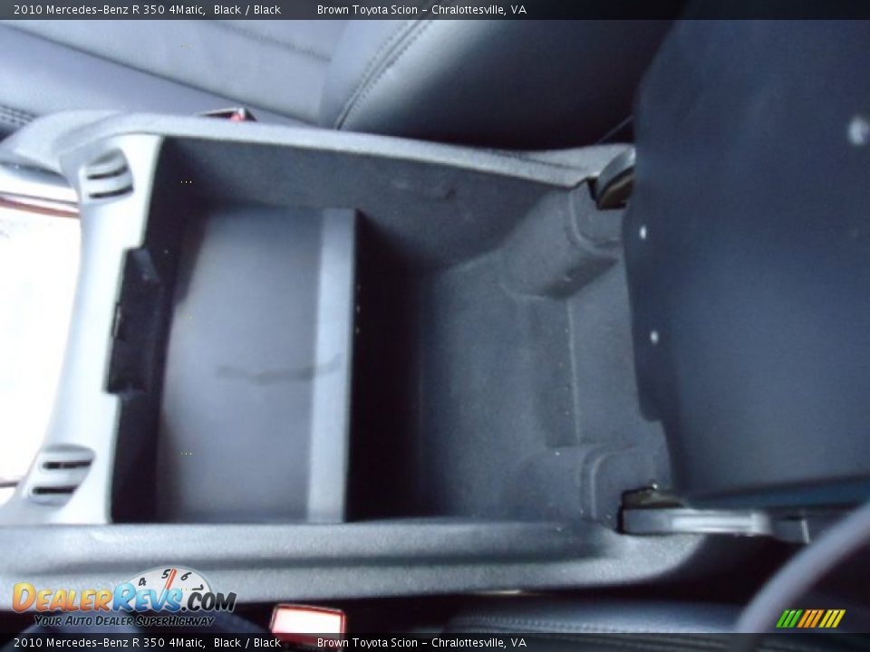 2010 Mercedes-Benz R 350 4Matic Black / Black Photo #24
