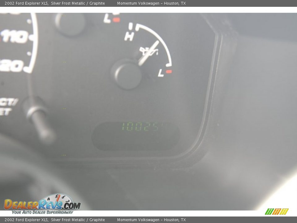 2002 Ford Explorer XLS Silver Frost Metallic / Graphite Photo #9