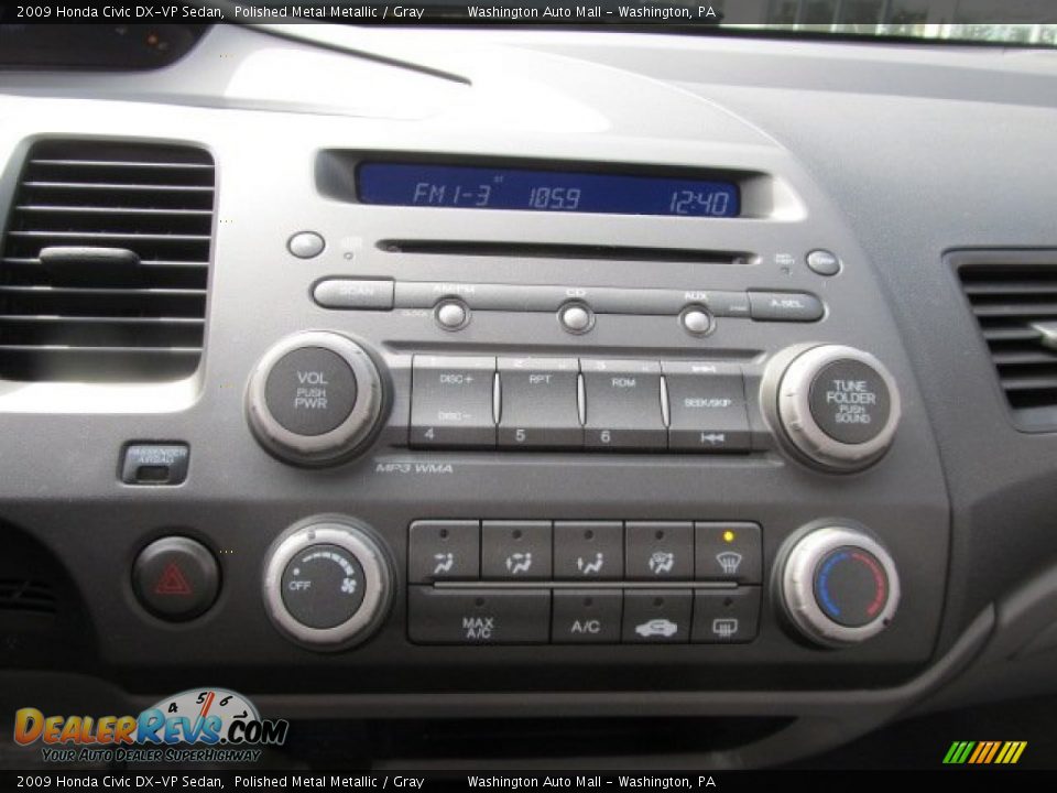 2009 Honda Civic DX-VP Sedan Polished Metal Metallic / Gray Photo #16