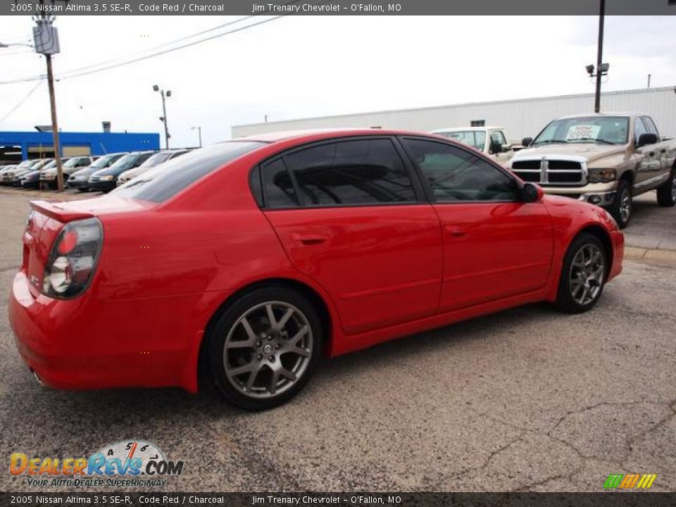 2005 Nissan Altima 3.5 SE-R Code Red / Charcoal Photo #3