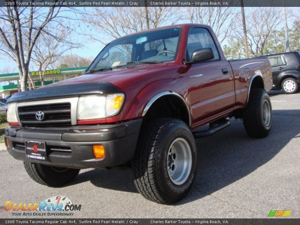 1998 Toyota Tacoma Regular Cab 4x4 Sunfire Red Pearl Metallic / Gray Photo #8