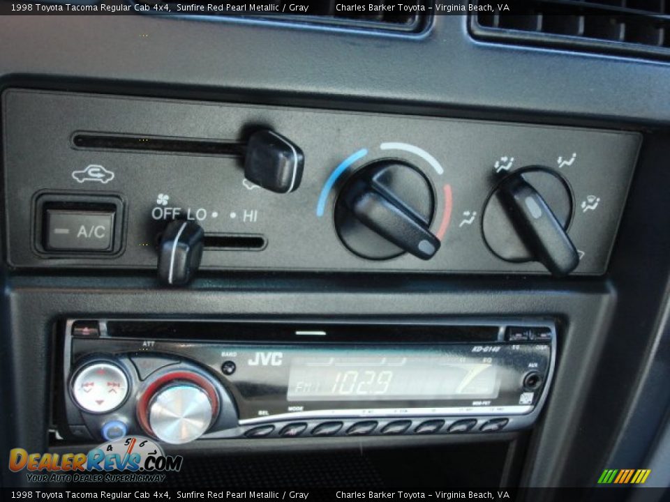 1998 Toyota Tacoma Regular Cab 4x4 Sunfire Red Pearl Metallic / Gray Photo #14