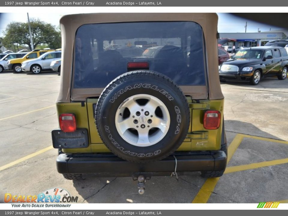 1997 Jeep Wrangler Sport 4x4 Citron Pearl / Gray Photo #4