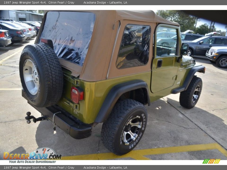 1997 Jeep Wrangler Sport 4x4 Citron Pearl / Gray Photo #6