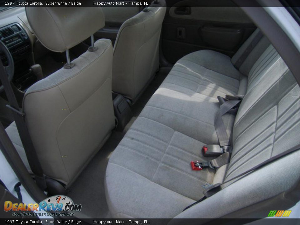 1997 Toyota Corolla Super White / Beige Photo #11