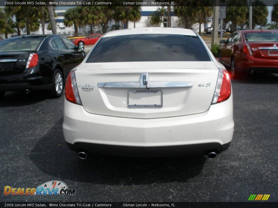 2009 Lincoln MKS Sedan White Chocolate Tri-Coat / Cashmere Photo #4