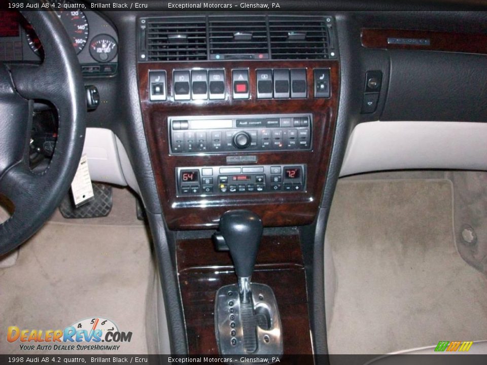 1998 Audi A8 4.2 quattro Brillant Black / Ecru Photo #15
