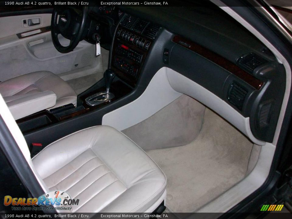 1998 Audi A8 4.2 quattro Brillant Black / Ecru Photo #17