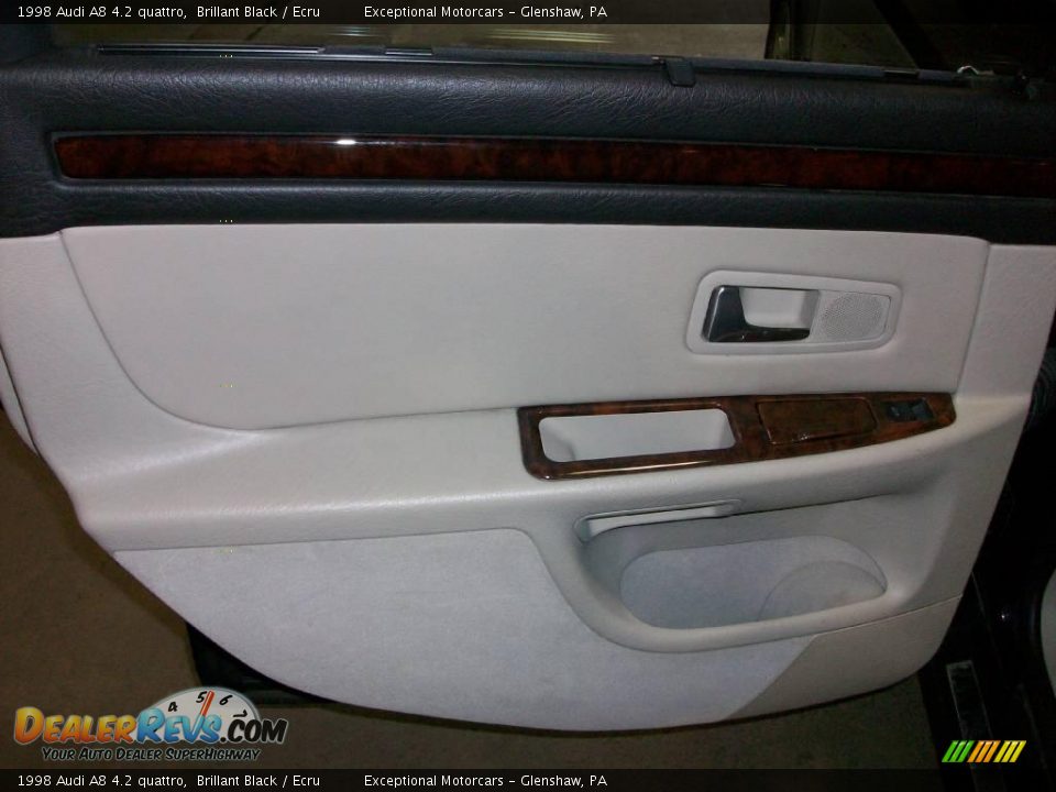 1998 Audi A8 4.2 quattro Brillant Black / Ecru Photo #21