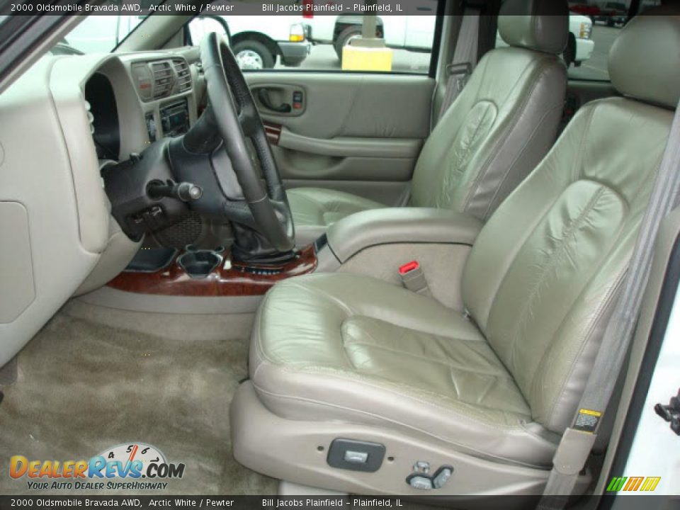 2000 Oldsmobile Bravada AWD Arctic White / Pewter Photo #11