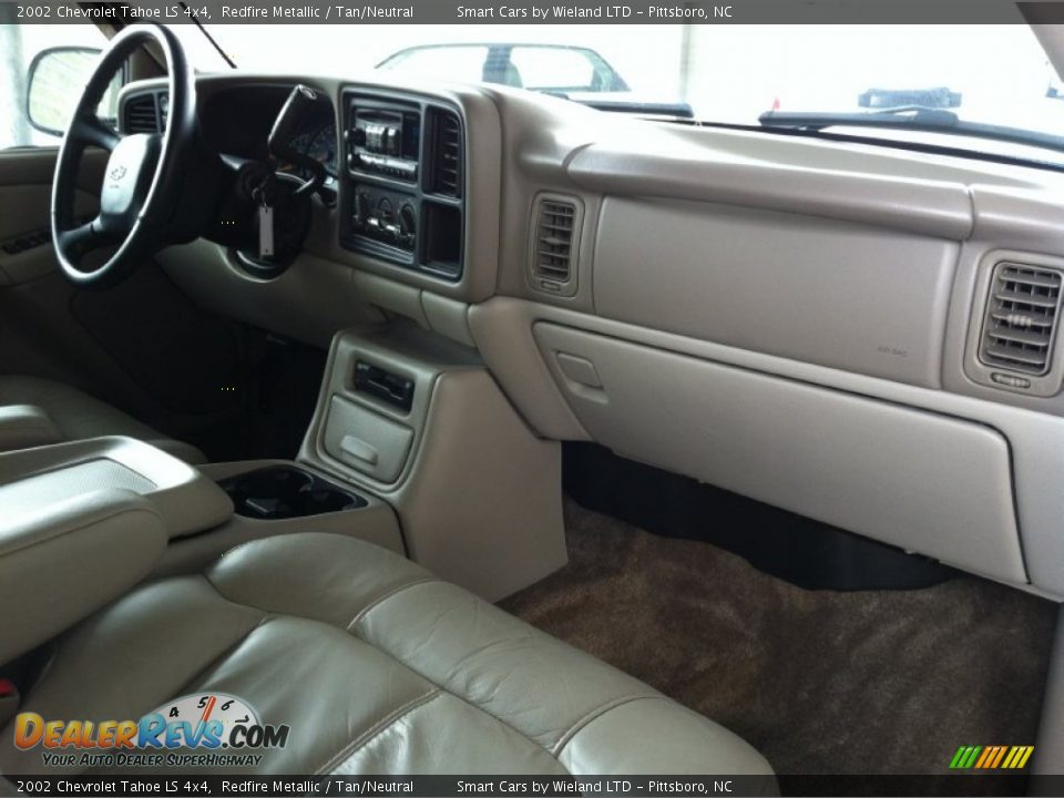 2002 Chevrolet Tahoe LS 4x4 Redfire Metallic / Tan/Neutral Photo #12