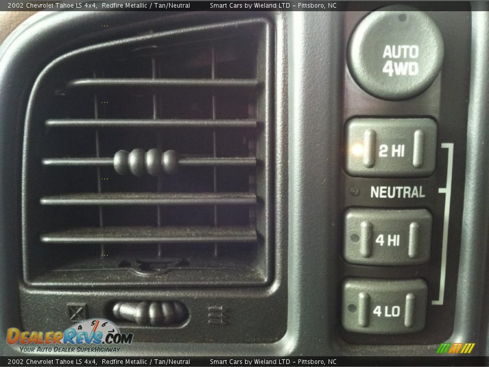 2002 Chevrolet Tahoe LS 4x4 Redfire Metallic / Tan/Neutral Photo #22