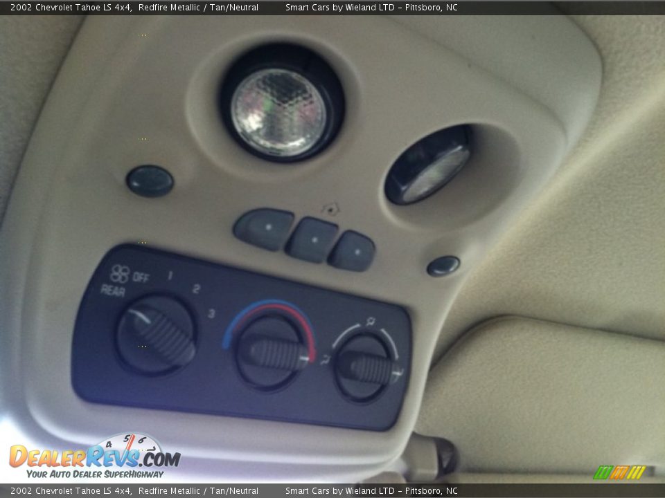 2002 Chevrolet Tahoe LS 4x4 Redfire Metallic / Tan/Neutral Photo #23