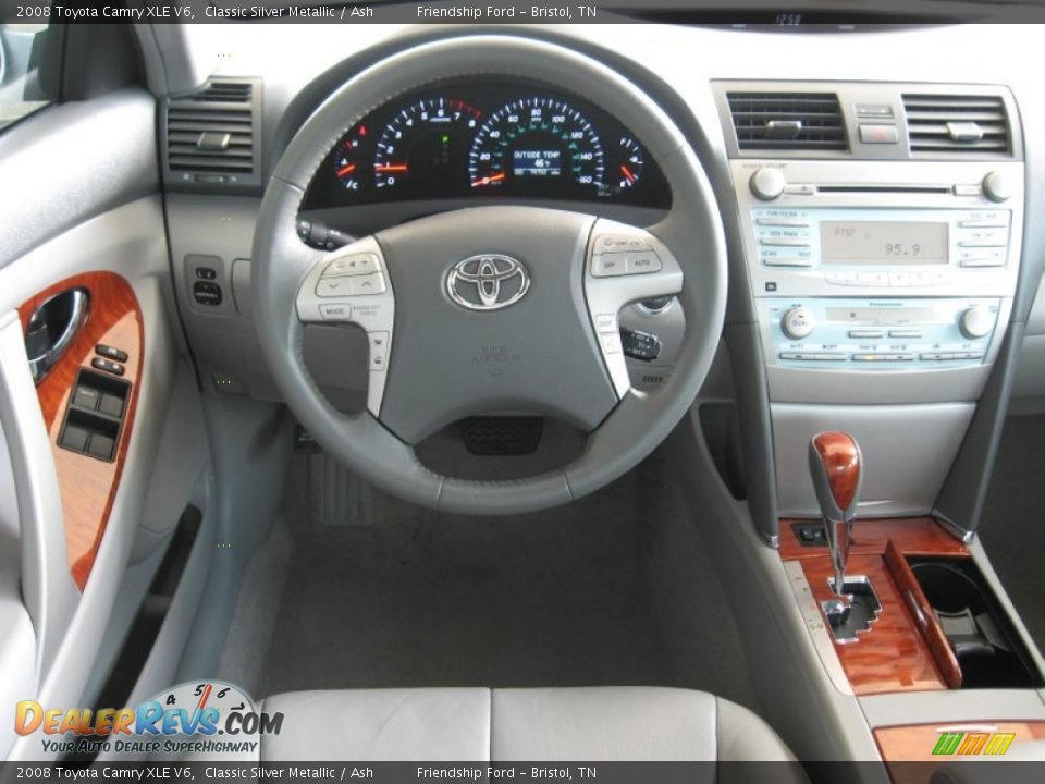 2008 Toyota Camry XLE V6 Classic Silver Metallic / Ash Photo #24