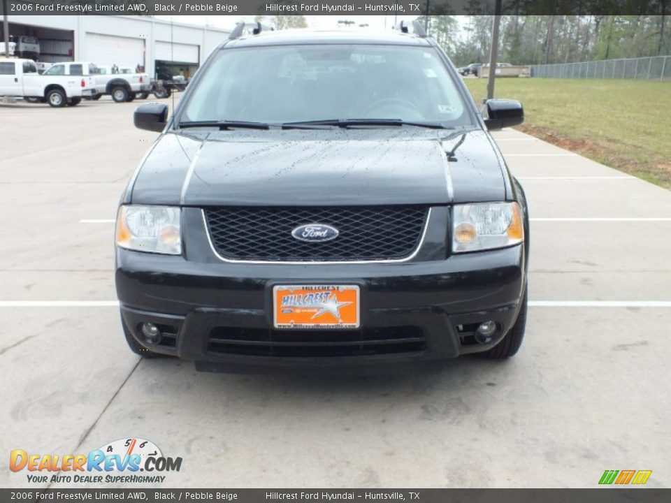 2006 Ford Freestyle Limited AWD Black / Pebble Beige Photo #10