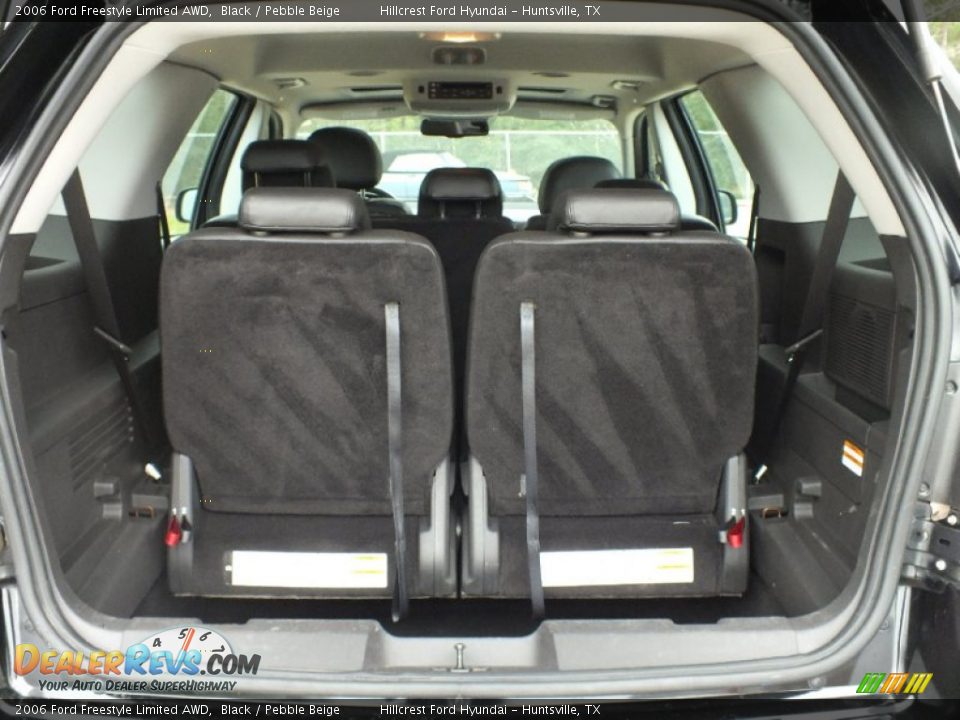 2006 Ford Freestyle Limited AWD Black / Pebble Beige Photo #13