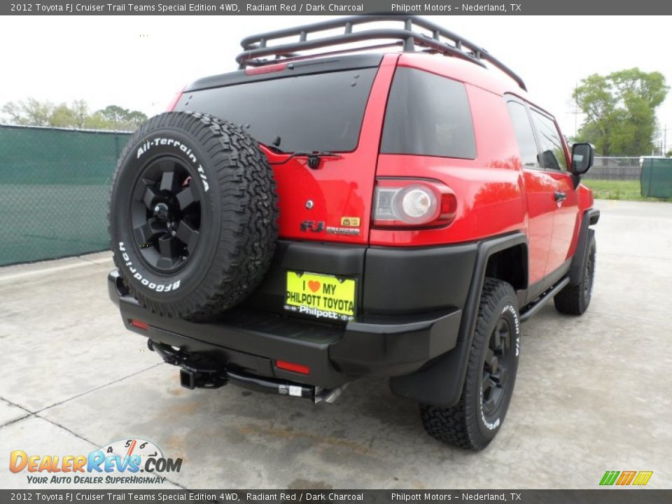 2012 Toyota FJ Cruiser Trail Teams Special Edition 4WD Radiant Red / Dark Charcoal Photo #3