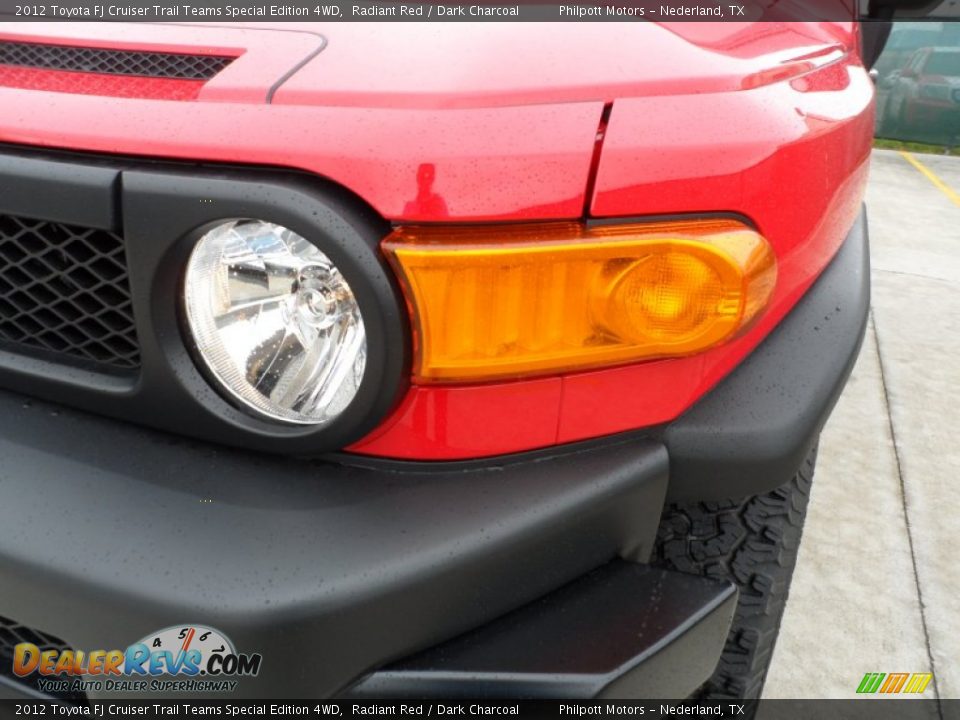 2012 Toyota FJ Cruiser Trail Teams Special Edition 4WD Radiant Red / Dark Charcoal Photo #9