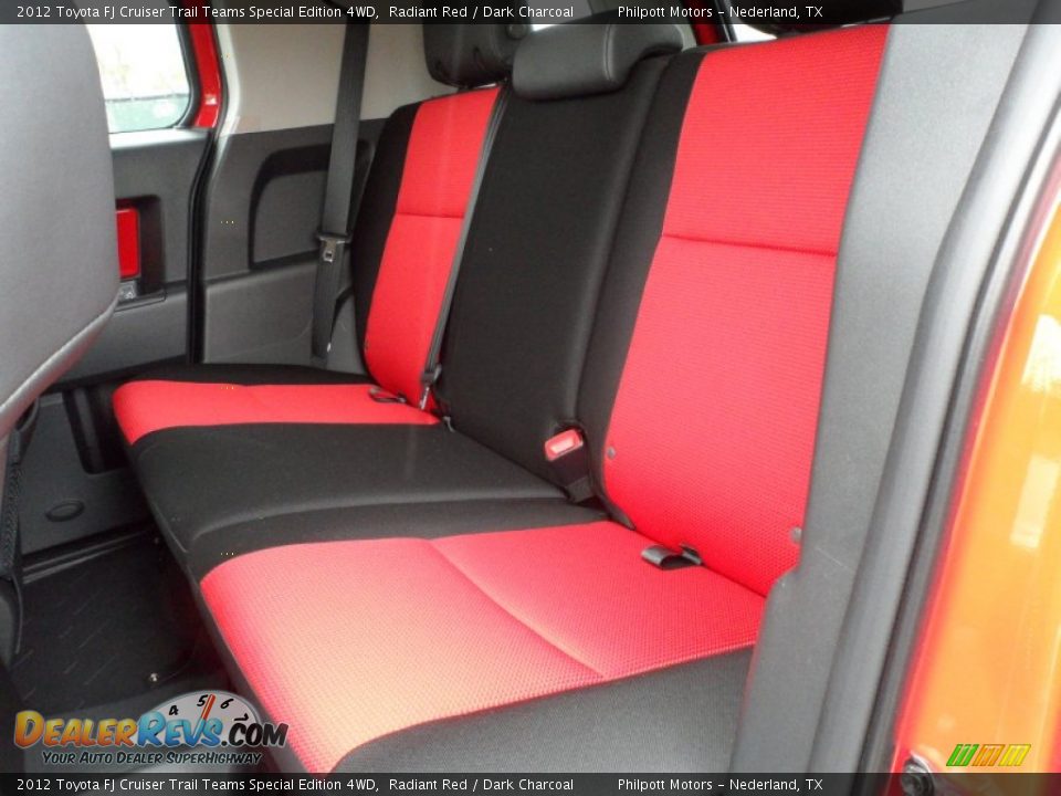 2012 Toyota FJ Cruiser Trail Teams Special Edition 4WD Radiant Red / Dark Charcoal Photo #24